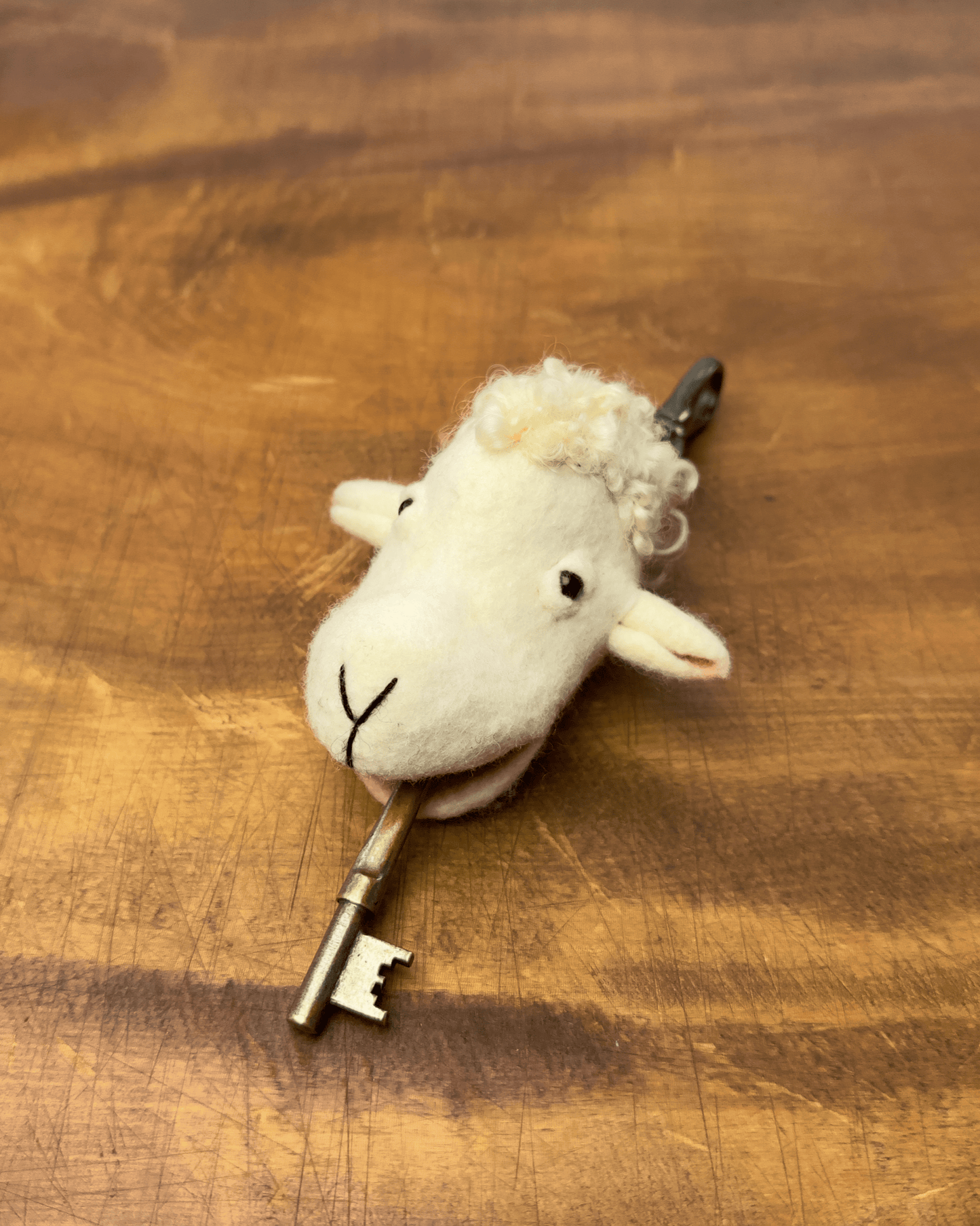 Key Case Sheep